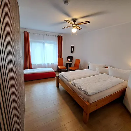 W.i.p. Welt Im Park Privat bolig *