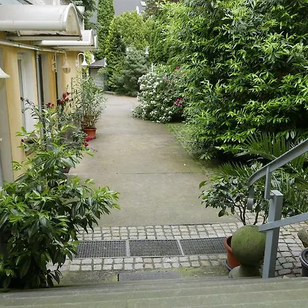 W.i.p. Welt Im Park * Dresda