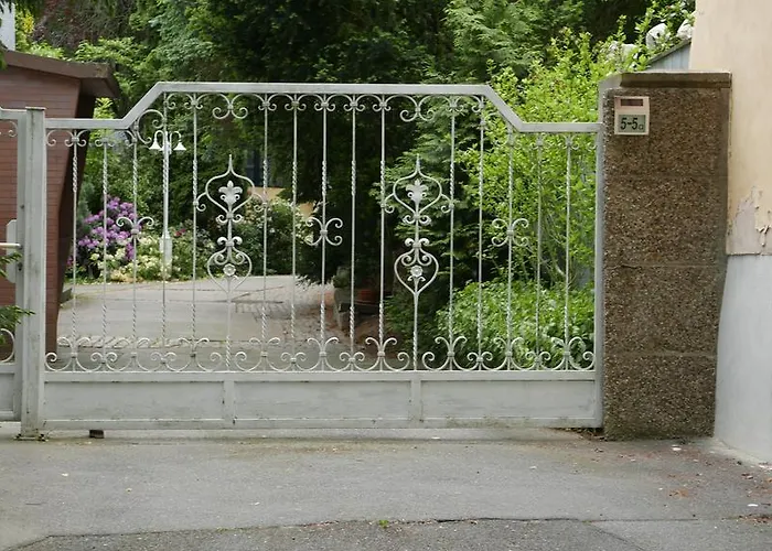 W.i.p. Welt Im Park Homestay *